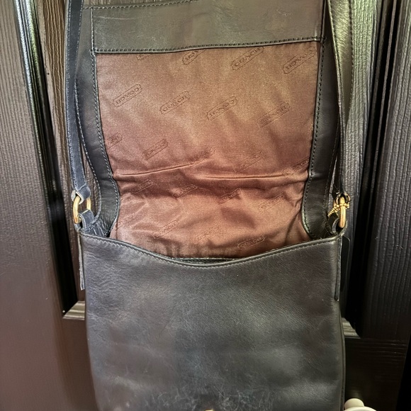 Coach Crossbody Bag - Picture 3 of 4